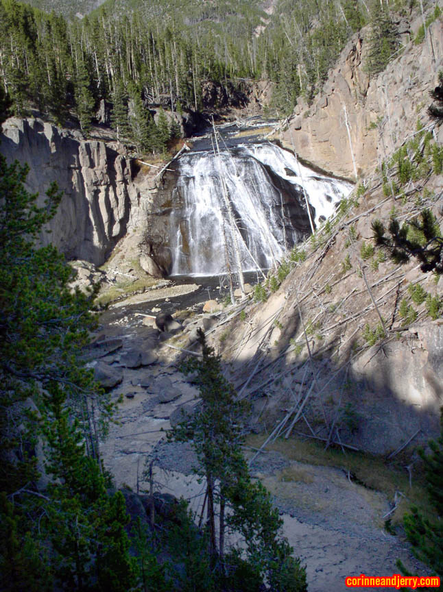 PA032985